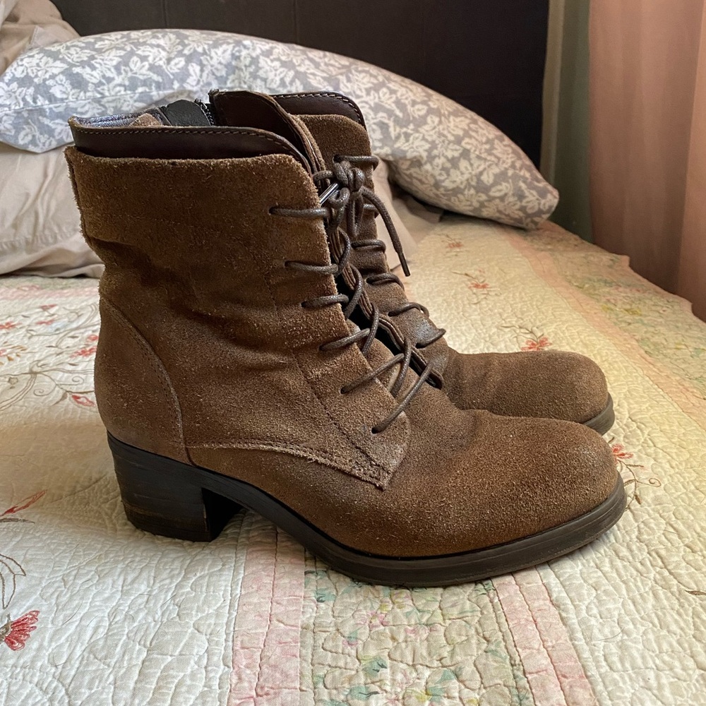 Miz Mooz Brown Suede boots